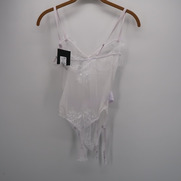 NWT Fashion Nova White Lace Lover Teddy Bodysuit - Picture 3 of 7